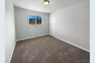 411 Morrvue Drive, Delhi Township, OH 45238 - Photo 12