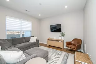 4890 Harrier Ln, Liberty Township, OH 45011 - Photo 6