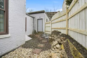 132 Winkler St, Cincinnati, OH 45219 - Photo 50