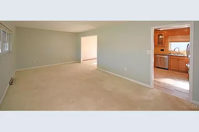 7347 N Pisgah Drive, West Chester, OH 45069 - Photo 8