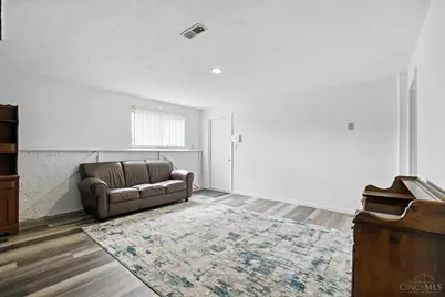 6880 Rackview Road, Green Township, OH 45248 - Photo 40