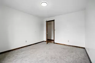 6880 Rackview Rd, Green Township, OH 45248 - Photo 30