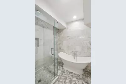 1822 Logan Street, Cincinnati, OH 45202 - Photo 38