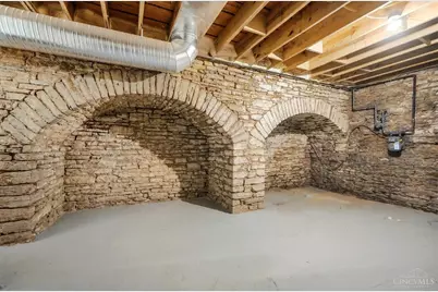 1822 Logan Street, Cincinnati, OH 45202 - Photo 48