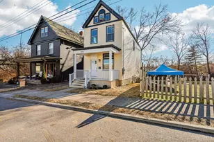 1771 Townsend St, Cincinnati, OH 45223 - Photo 2
