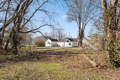 236 N Main Street, Bethel, OH 45106 - Photo 8