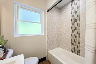 3923 Wess Park Dr, Cincinnati, OH 45217 - Photo 36