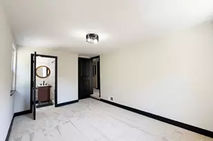 3923 Wess Park Dr, Cincinnati, OH 45217 - Photo 26