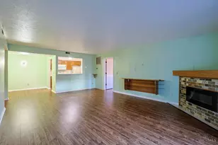 3211 Heritage Square Dr, Colerain Township, OH 45251 - Photo 4