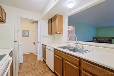 3211 Heritage Square Drive #4, Colerain Township, OH 45251 - Photo 14