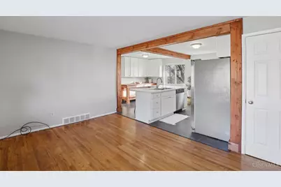 4269 Grotto Court, Cheviot, OH 45211 - Photo 8