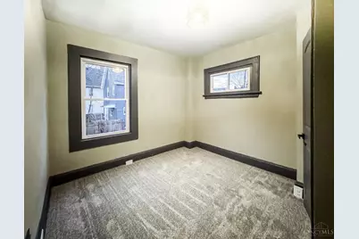 3472 Woodburn Avenue, Cincinnati, OH 45207 - Photo 38