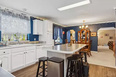 5635 Thomas Road, Lewis Township, OH 45121 - Photo 8