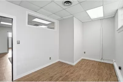 2340 Laredo Avenue, Cincinnati, OH 45206 - Photo 12