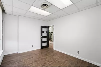 2340 Laredo Avenue, Cincinnati, OH 45206 - Photo 10