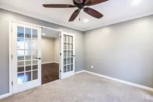 5600 Antoninus Dr, Green Township, OH 45238 - Photo 8