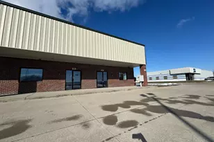 3351 Cincinnati Dayton Rd, Middletown, OH 45044 - Photo 1