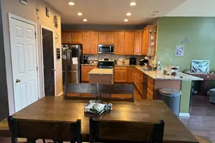 1137 Hayward Cir, Miami Township, OH 45150 - Photo 2