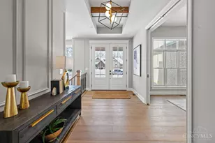 7515 Stillwater Dr, Hamilton Township, OH 45039 - Photo 4