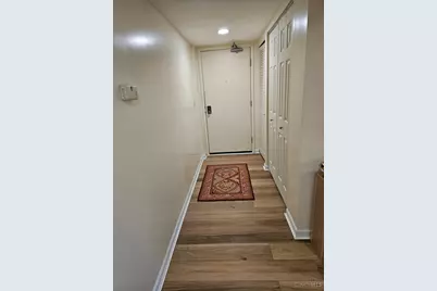 7280 E Galbraith Road #B, Sycamore Township, OH 45243 - Photo 4