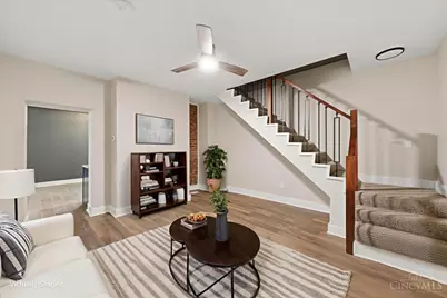 142 E Clifton Avenue, Cincinnati, OH 45202 - Photo 8