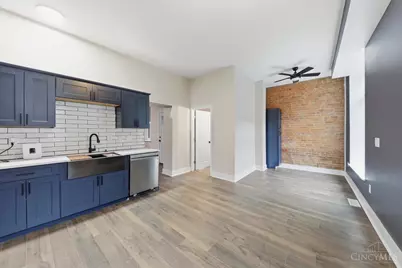 142 E Clifton Avenue, Cincinnati, OH 45202 - Photo 16