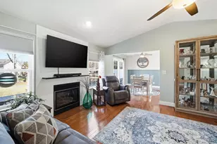 8114 Sterling Spring Dr, Goshen, OH 45140 - Photo 6