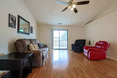 4213 Victorian Green Drive #8, Green Township, OH 45211 - Photo 6