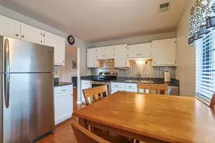 4213 Victorian Green Dr, Green Township, OH 45211 - Photo 12