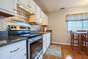 4213 Victorian Green Dr, Green Township, OH 45211 - Photo 14