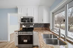 9469 Beech Dr, Springfield Township, OH 45231 - Photo 18