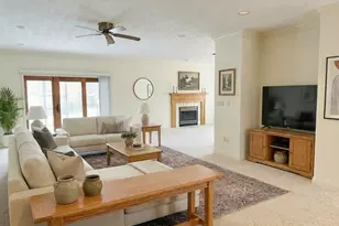 7995 Crestway Rd, Clayton, OH 45315 - Photo 4