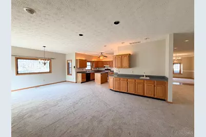 7995 Crestway Road, Clayton, OH 45315 - Photo 22