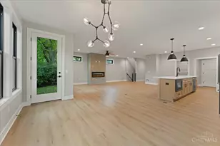 3259 Berwyn Pl, Cincinnati, OH 45209 - Photo 8