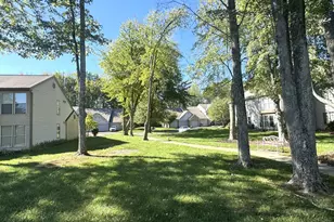 492 Mapleleaf Dr, Union Township, OH 45255 - Photo 38