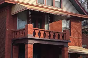 2228 Maplewood Ave, Cincinnati, OH 45219 - Photo 2