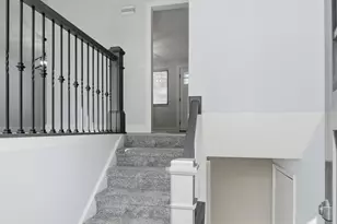 2956 Kingsley Ct, Deerfield Township, OH 45039 - Photo 8