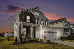 2311 Sir Barton Dr, Hamilton Township, OH 45152 - Photo 2