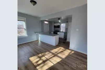 3235 Wold Avenue, Cincinnati, OH 45207 - Photo 4