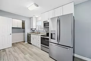 807 Trustway Ct, Mason, OH 45040 - Photo 12