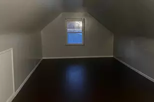 536 Roebling Rd, Cincinnati, OH 45238 - Photo 6