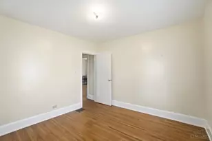 564 Cloverdale Ave, Springdale, OH 45246 - Photo 12