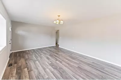 237 Linda Court, Trenton, OH 45067 - Photo 4