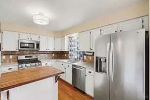 6828 Bunkerwood Dr, Goshen, OH 45140 - Photo 6