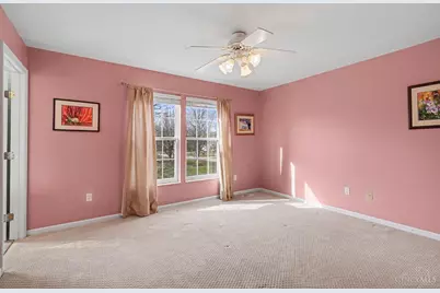 6828 Bunkerwood Drive, Loveland, OH 45140 - Photo 18