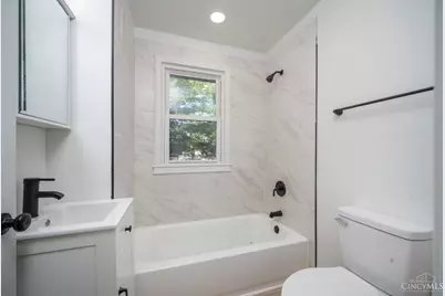 4611 Belleview Avenue, Blue Ash, OH 45242 - Photo 4