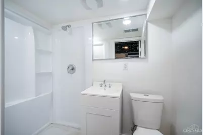 4611 Belleview Avenue, Blue Ash, OH 45242 - Photo 22