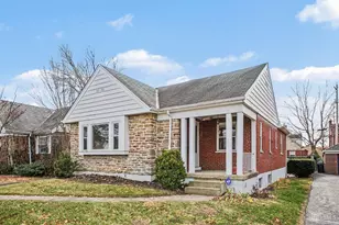 1849 Greenbriar Pl, Cincinnati, OH 45237 - Photo 2