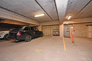 353 W 4th St, Cincinnati, OH 45202 - Photo 48