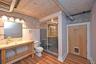 353 W 4th St, Cincinnati, OH 45202 - Photo 40